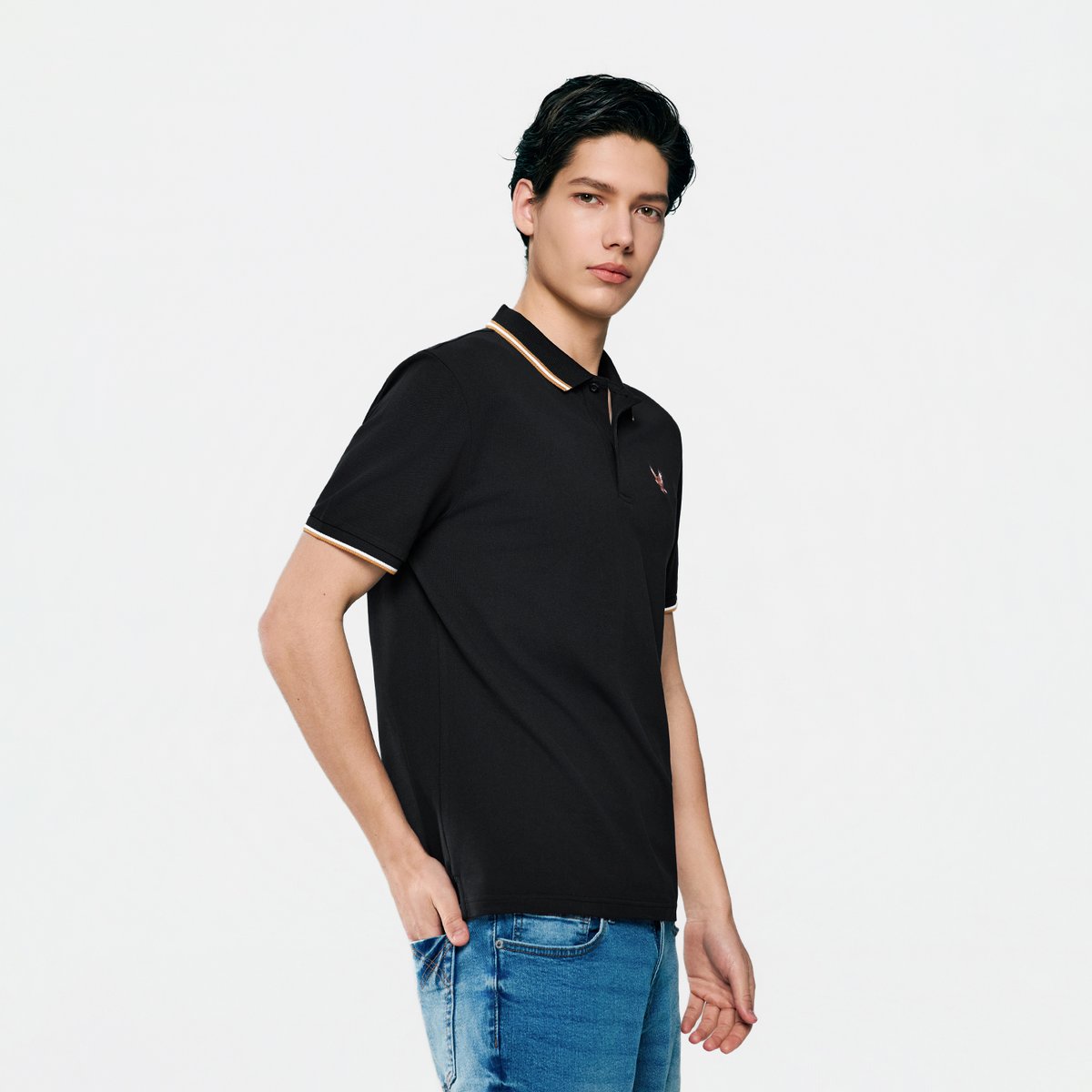 Men's Knit Collar Short Sleeve Slim Fit Embroidered Polo - Giordano Online