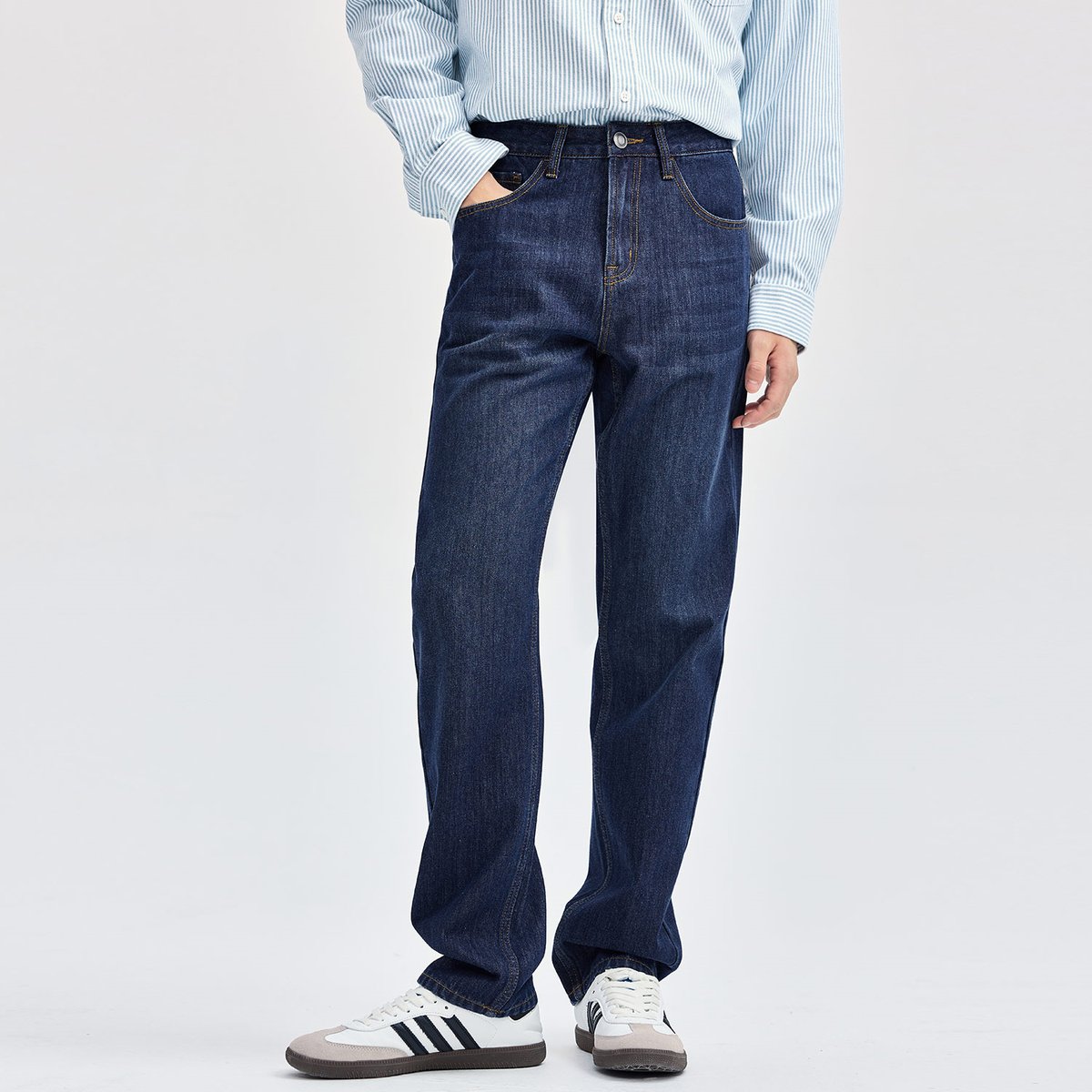 Men’s Regular Fit Mid Rise Elastic Waist Denim Jeans | Online Exclusive - Giordano Online
