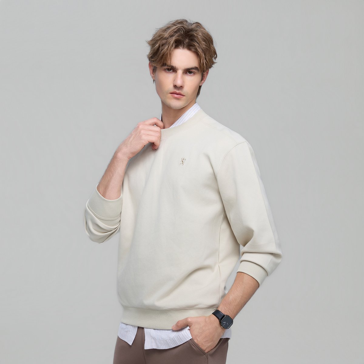Men’s Relaxed Crew Neck Embroidery Sweatshirt - Giordano Online