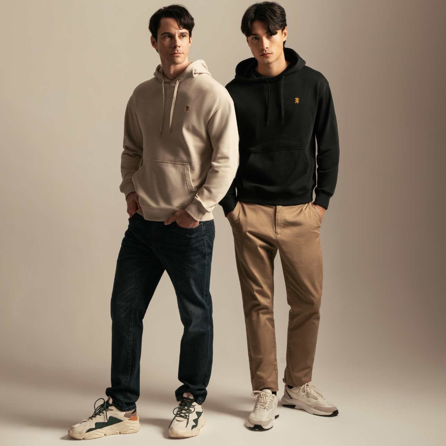 Men’s Relaxed Fit French Terry Hoodie - Giordano Online