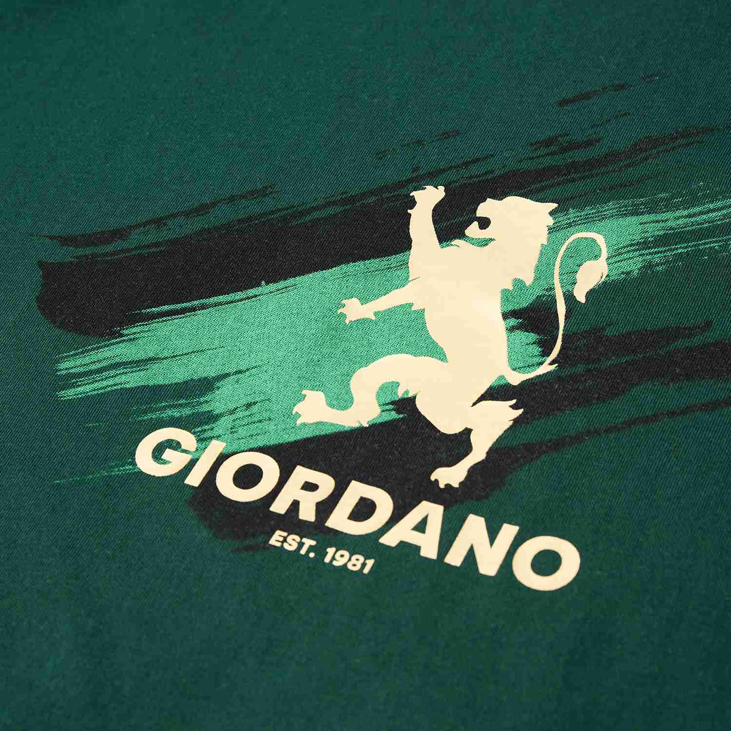 Men's Signature Short Sleeve Slim Fit Print Tee - Giordano Online