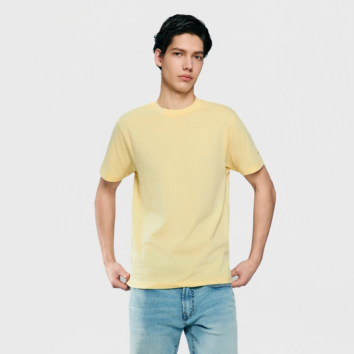 Men’s Slim Fit Cotton Crew Neck Tee - Giordano Online