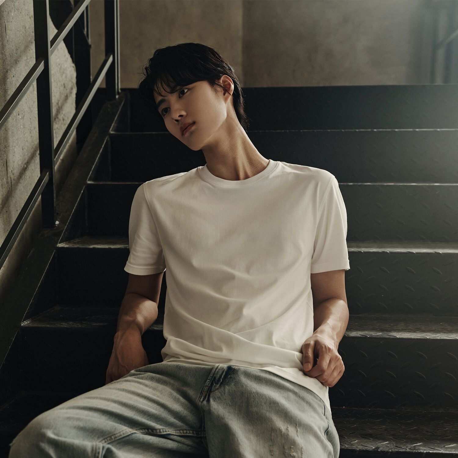 Men’s Slim Fit Tee –Lightweight & Everyday Comfort | Korea Collection - Giordano