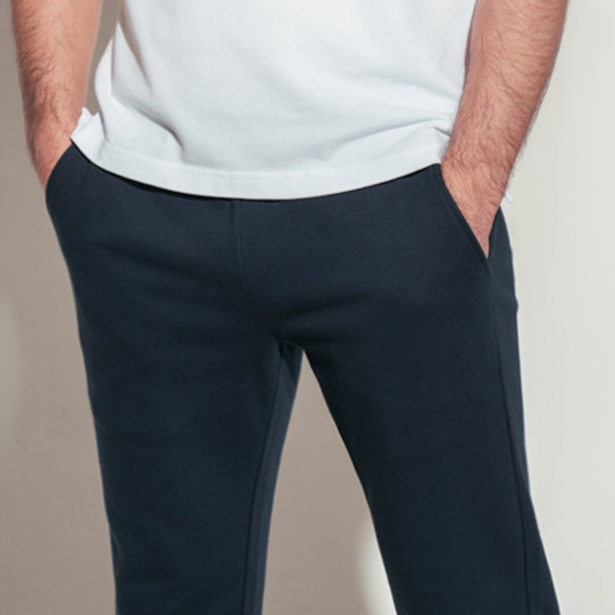 Men’s Slim Tapered Air Double Knit Joggers - Giordano Online