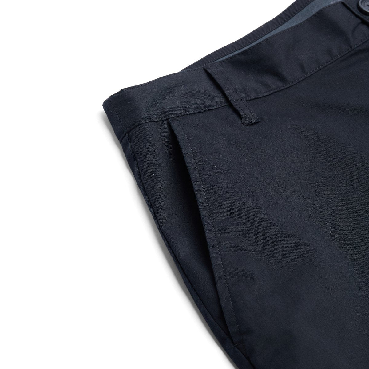 Men’s Slim Twill Bermuda Shorts with Stretch Waist - Giordano Online