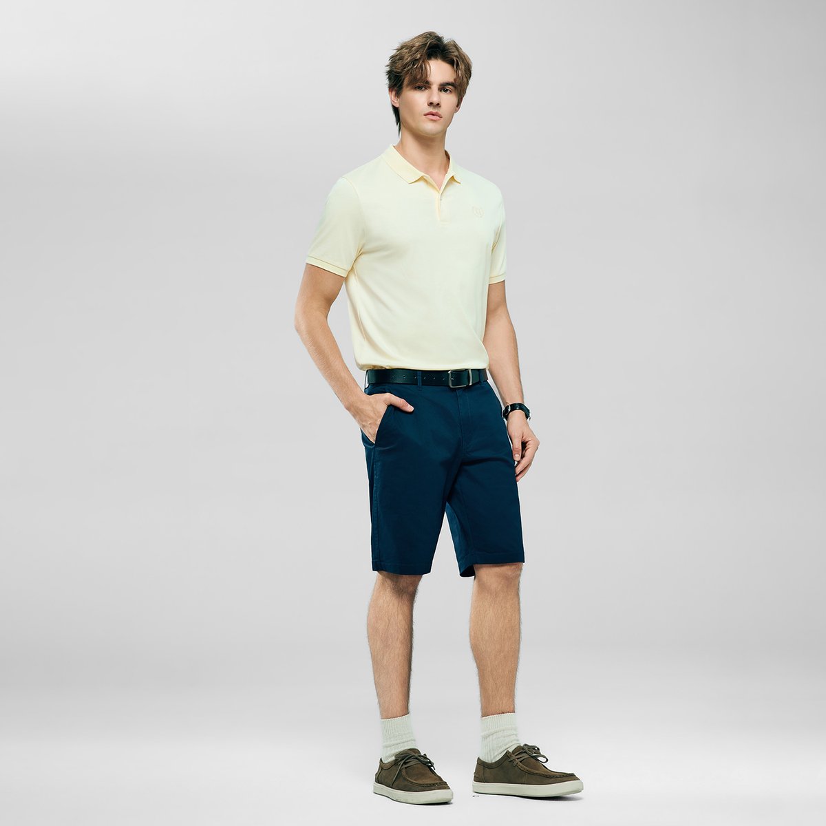 Men’s Slim Twill Bermuda Shorts with Stretch Waist - Giordano Online