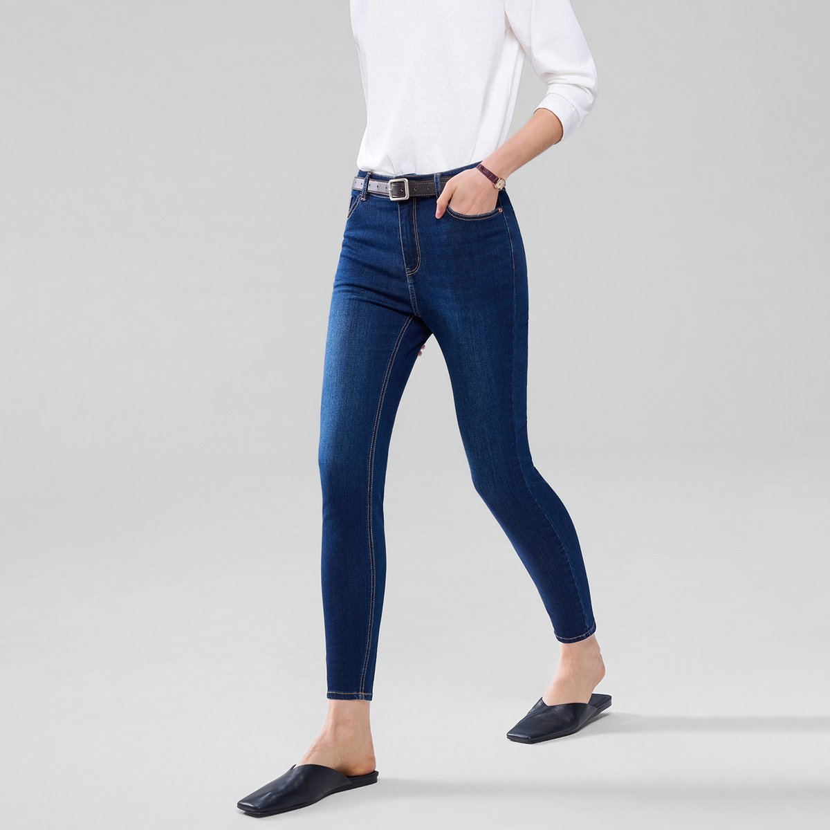 Women's Denim Slim Tapered Jeans - Giordano Online