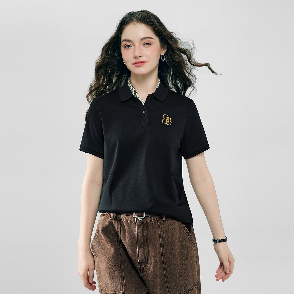 Women’s Embroidered Cotton Liquid Touch Polo - Giordano Online