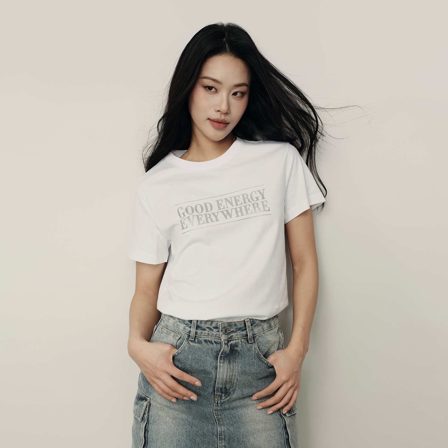 Women's Loose Fit Graphic Print Tee | Korea Collection - White - Giordano